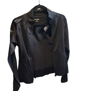 IVY PARK Black Athletic Jacket with cut out sleeves